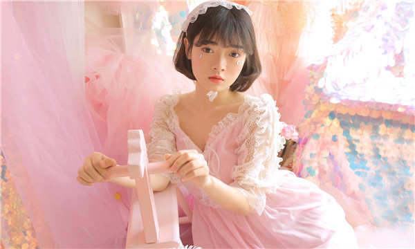 城关供卵试管代怀生子多少钱？这一直是很多不孕不育家庭关注的话题。在中国，不孕不育的发生率越来越高，根据《中国不孕不育现状调研报告》显示，育龄夫妇的不孕不育率从20年前的3%增长至现在的12.5%-18.2%，患者人数高达6000万以上。在这样的背景下，许多家庭通过供卵试管来实现自己的生育梦想。那么，供卵试管代怀生子的费用到底是多少呢？